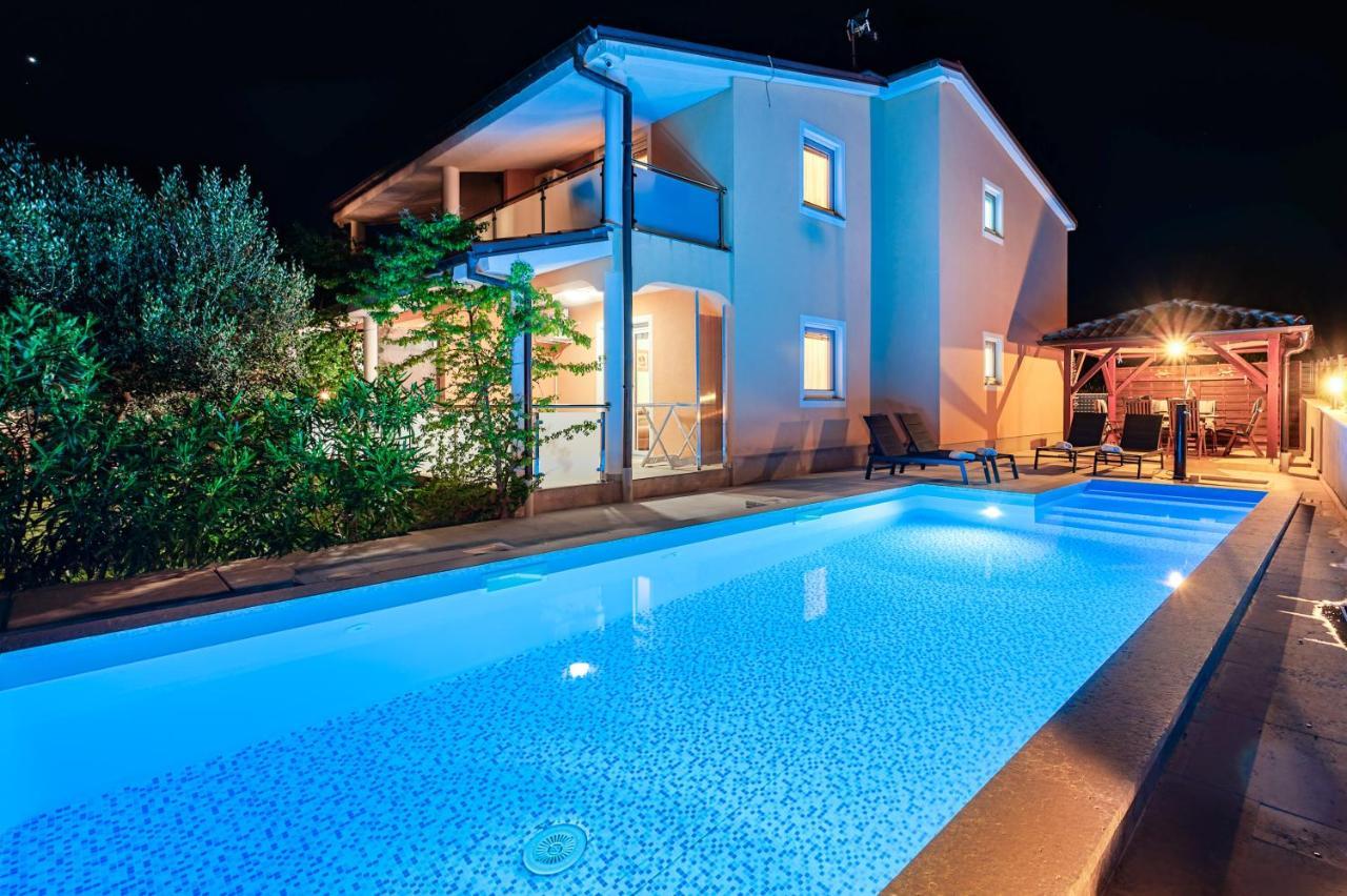 Apartments Lara Medulin Exterior foto
